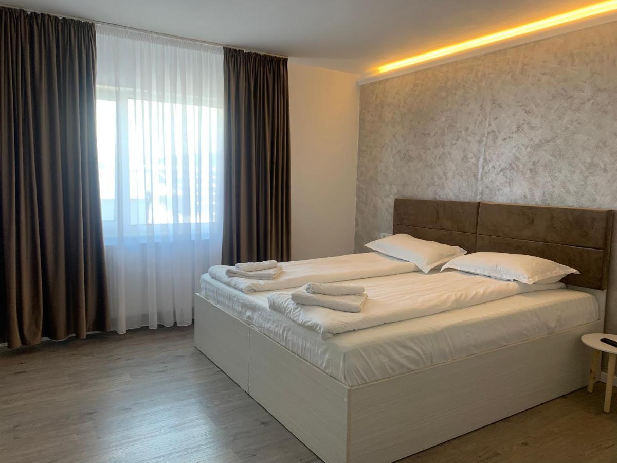 Wonderland Apartment Bistriţa Dış mekan fotoğraf